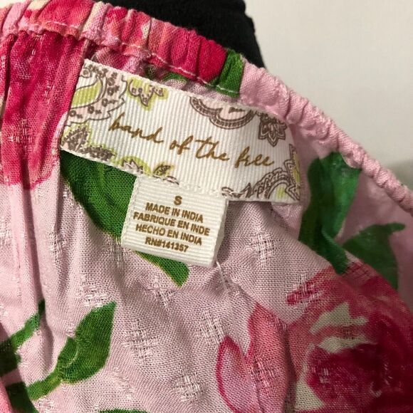 Band Of The Free Floral Blouse With Peplum Hem & Pom Pom Trim Size Small NWT - Picture 2 of 9